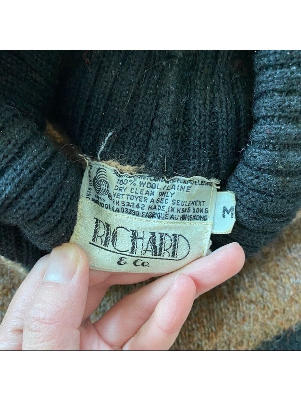 VINTAGE Richard & co. 100% Wool Turtleneck Sweater Brown Sz M - Picture 3 of 5